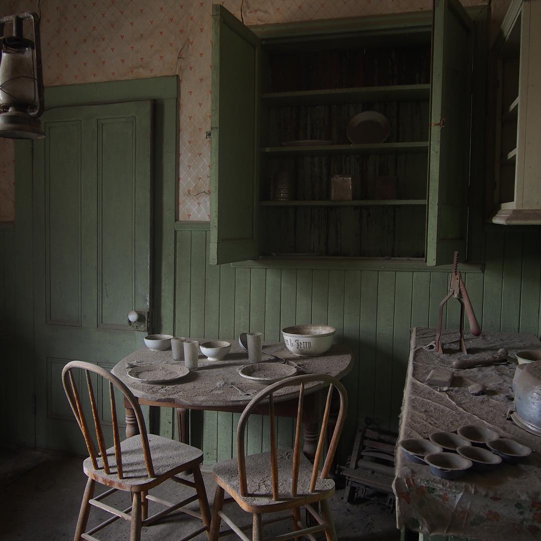 was abandoned by 1942. The inhabitants just upped and left leaving behind fully furnished houses saloons brothels churches and schools. All now preserved in a state of arrested decay by the s department. Everything is covered in a layer of dust and it's very very spooky.